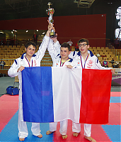 56-Equipe_juniors.JPG